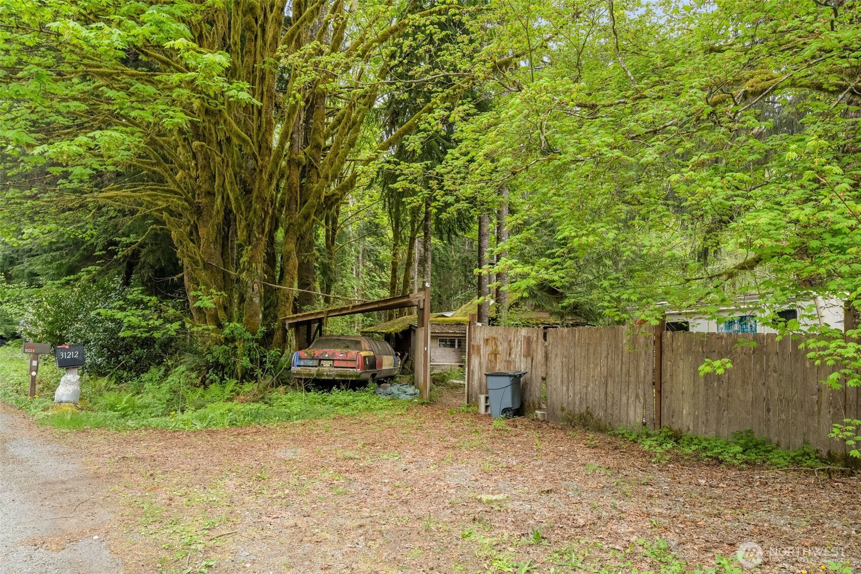 31212 Mountain Loop Highway