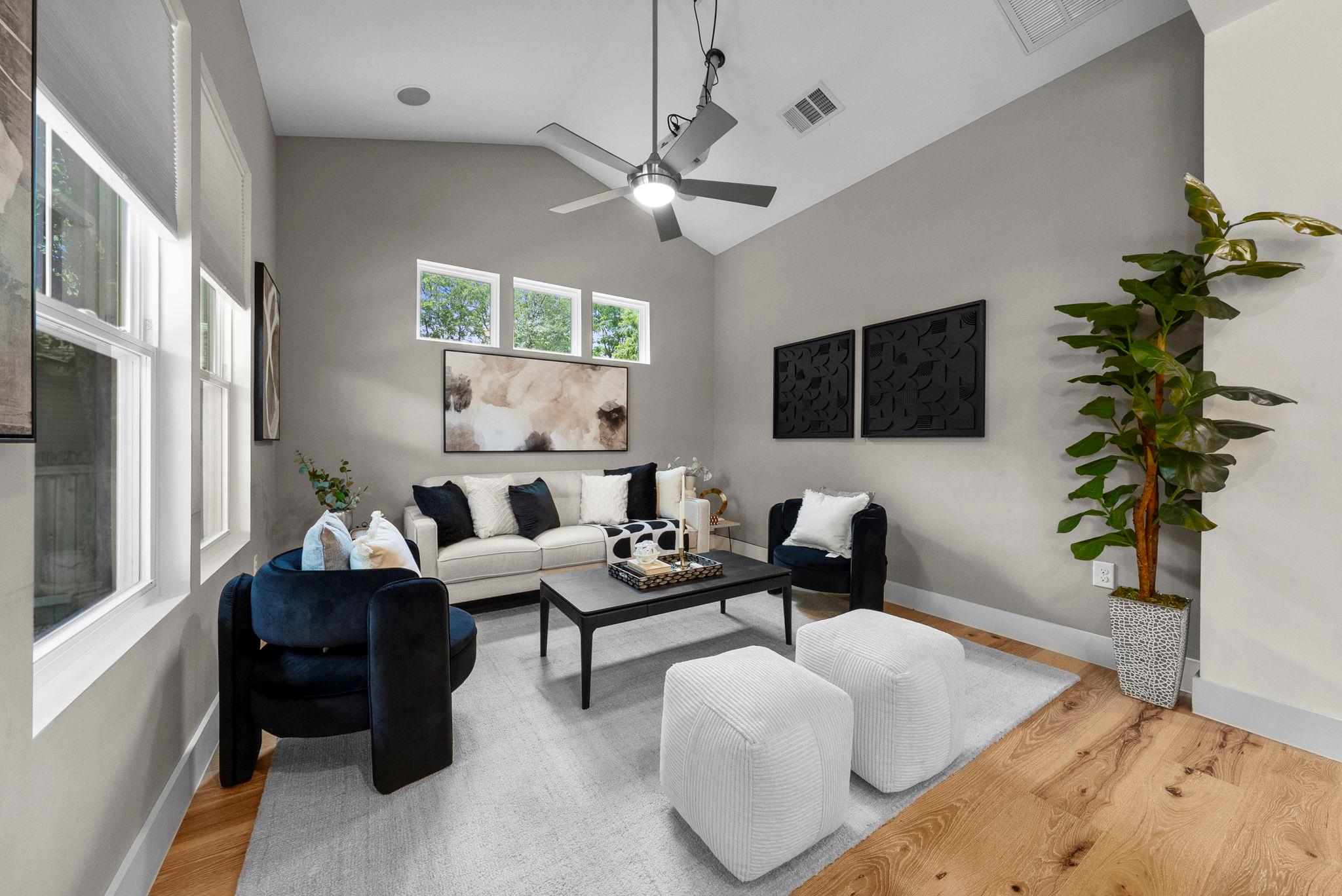 1004 Morrow ST # 2