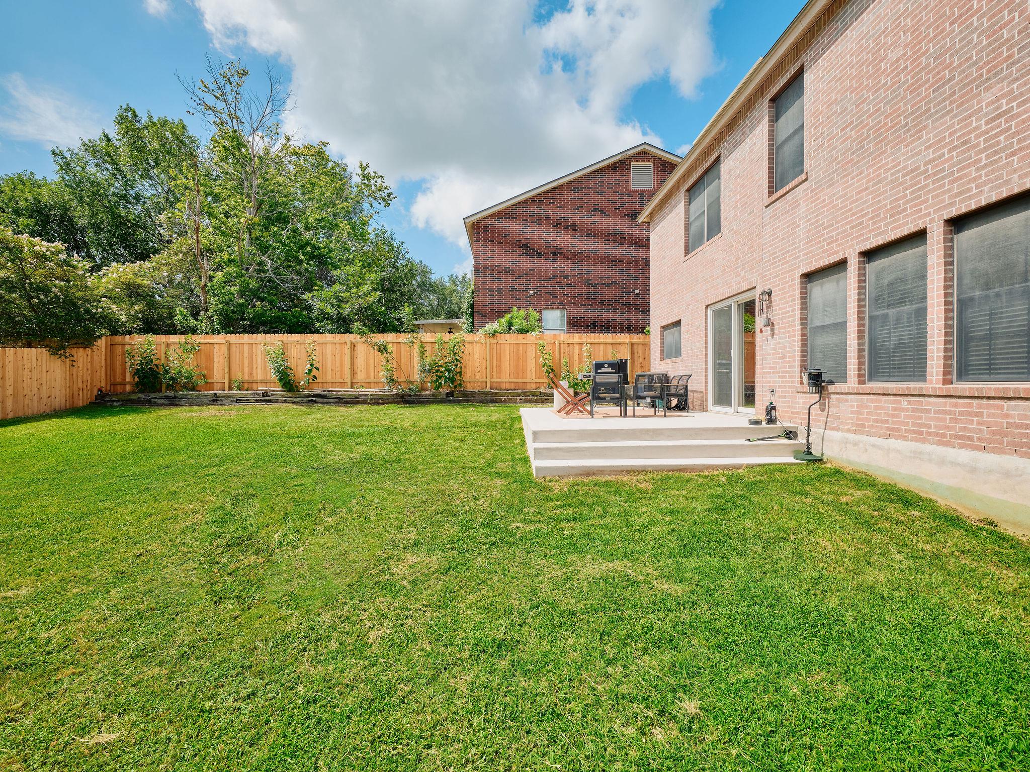 11301 Crest Meadow LN