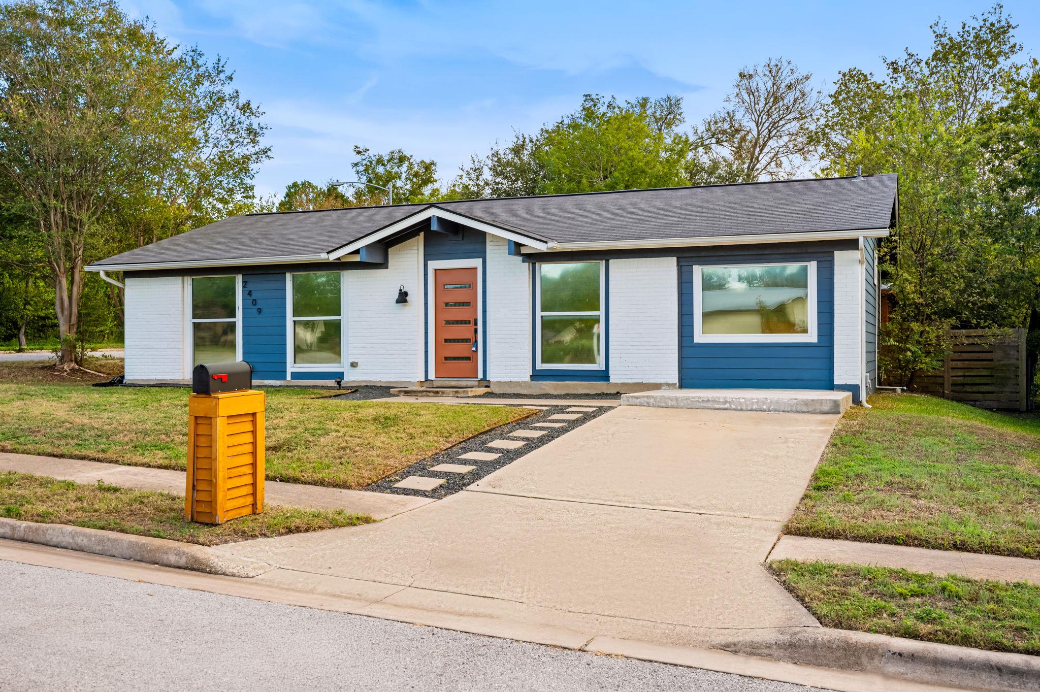 2409 Campden DR