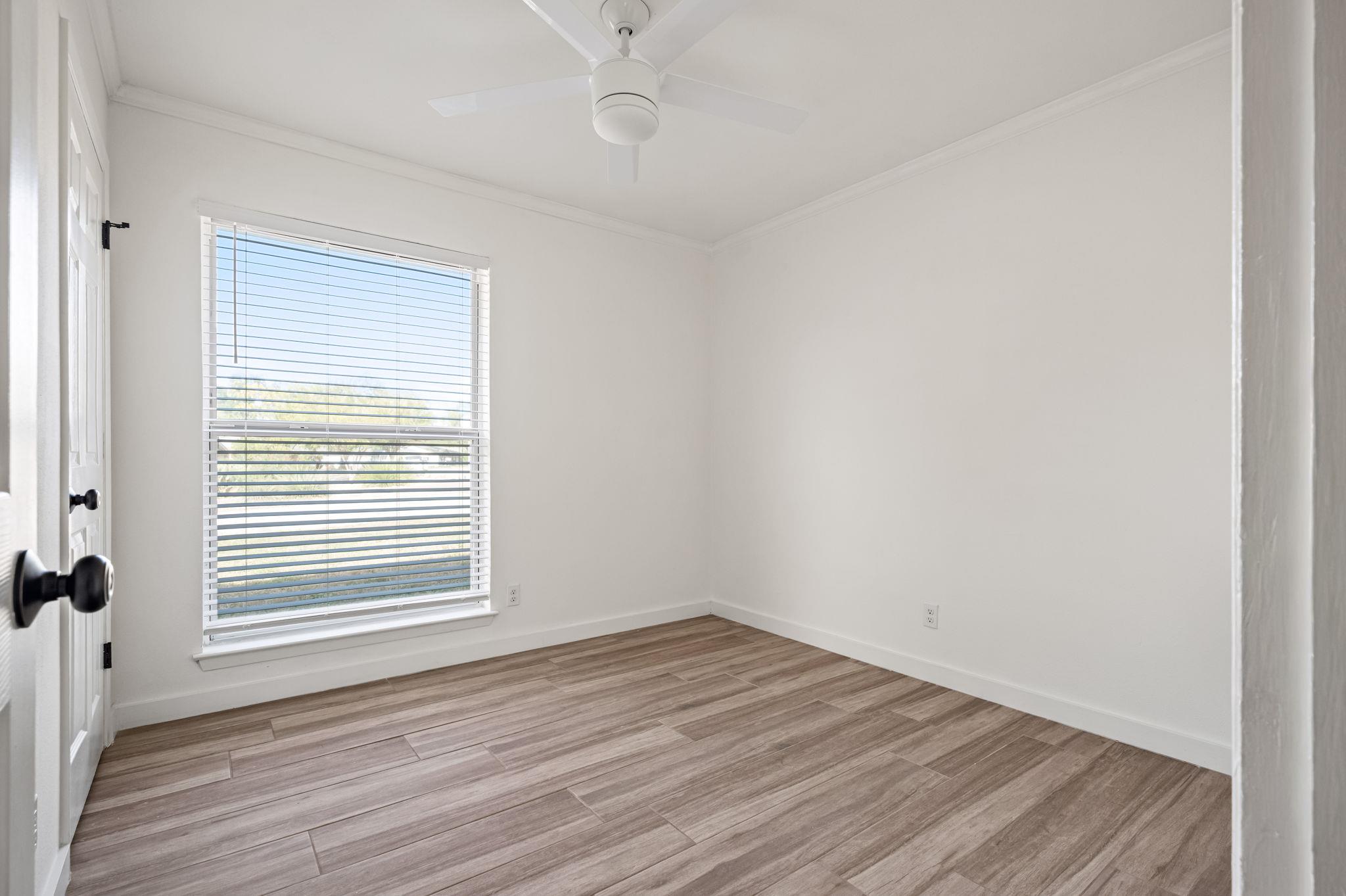 2409 Campden DR