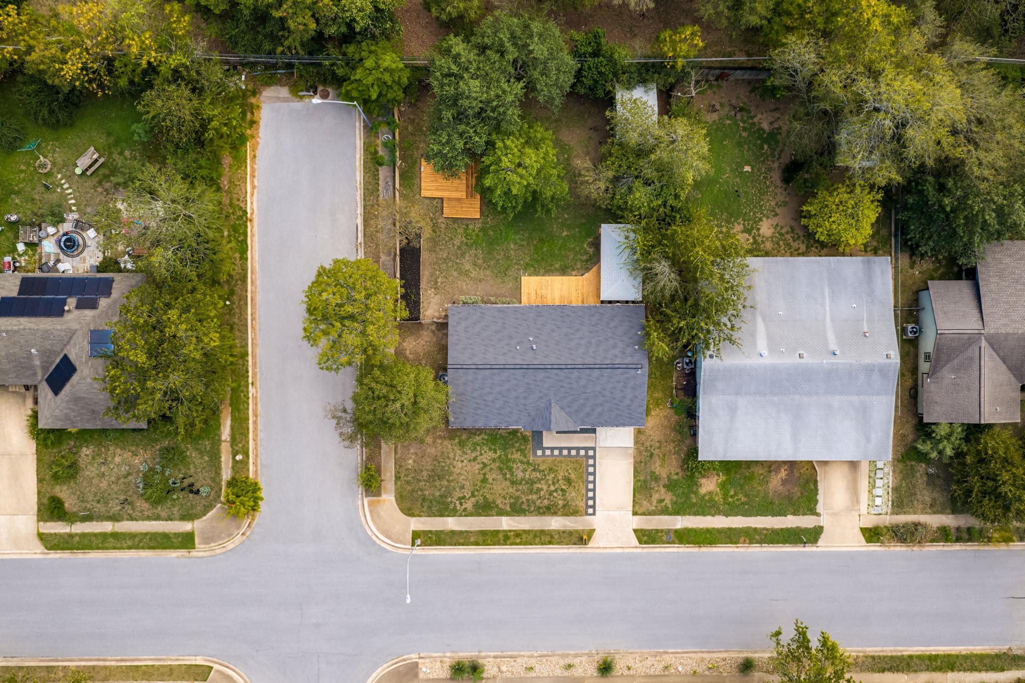2409 Campden DR