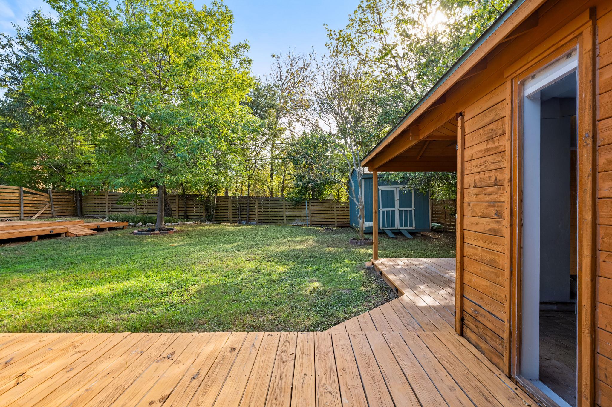 2409 Campden DR
