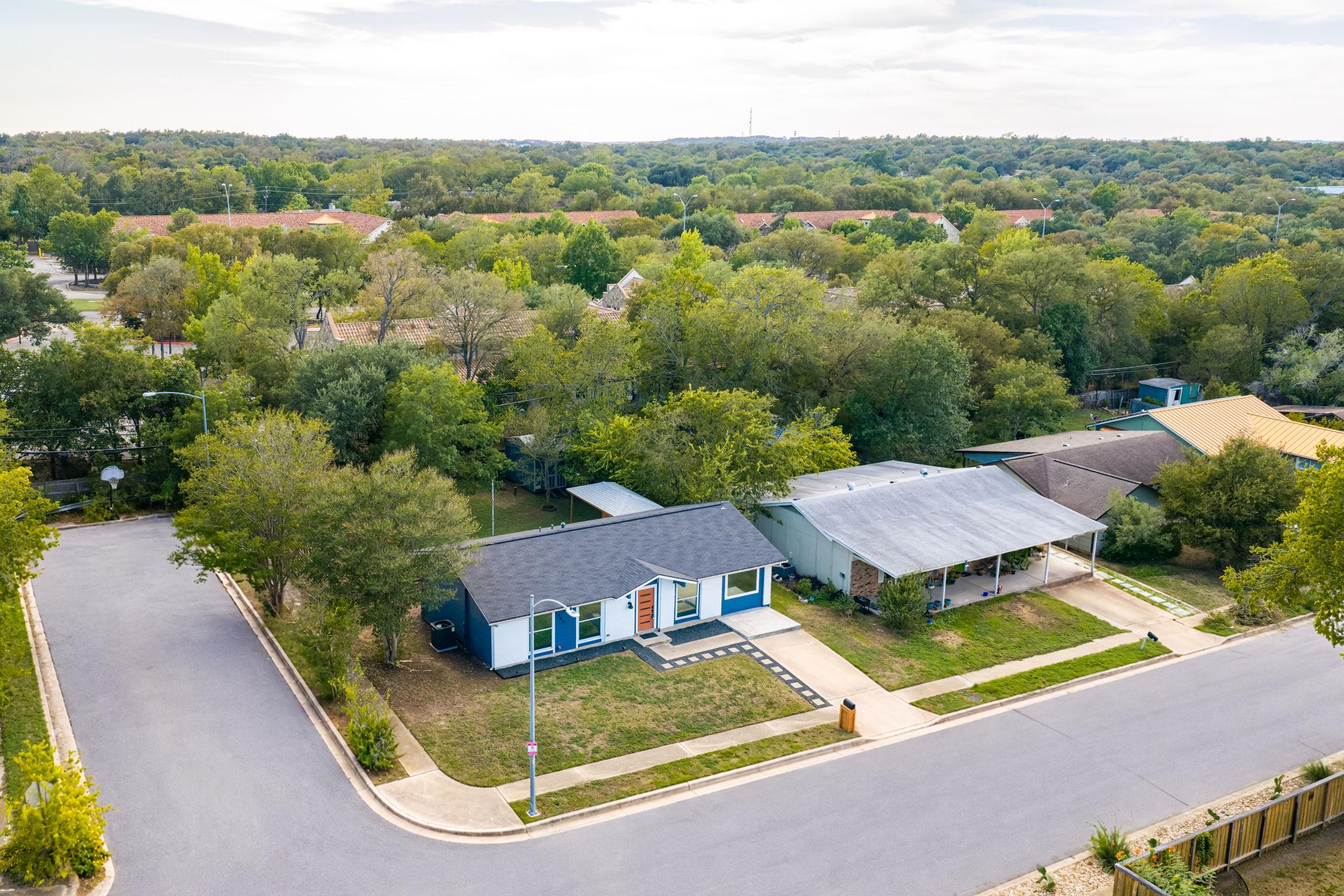 2409 Campden DR