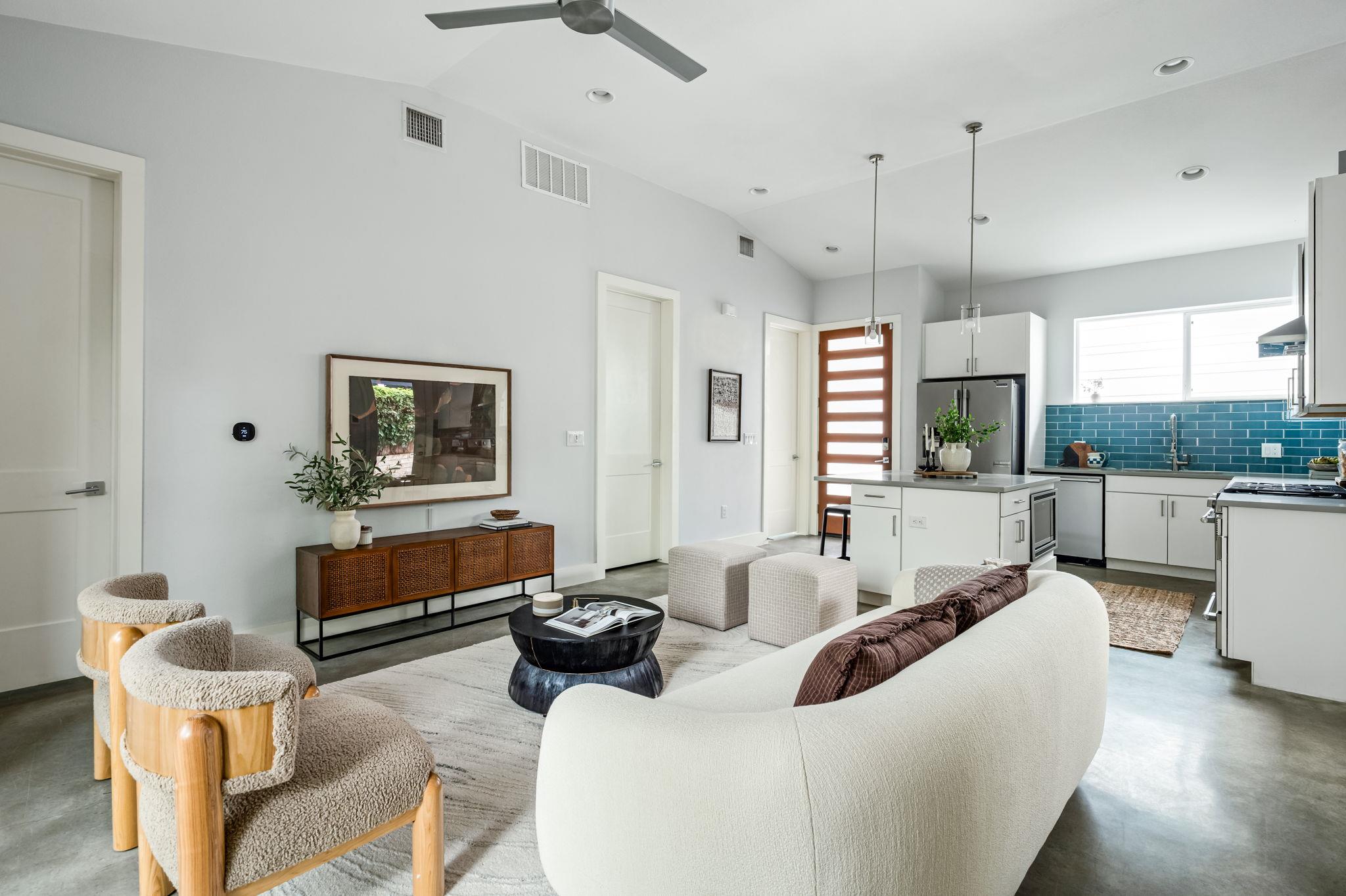 1703 Perez ST # 2