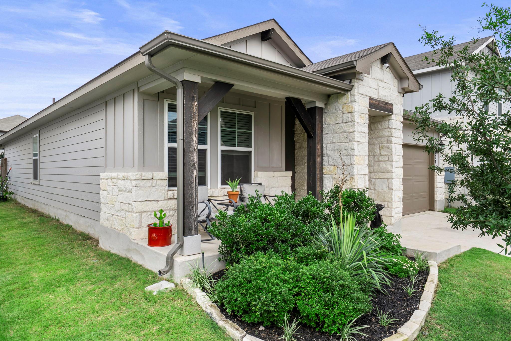11803 Lily Branch LN