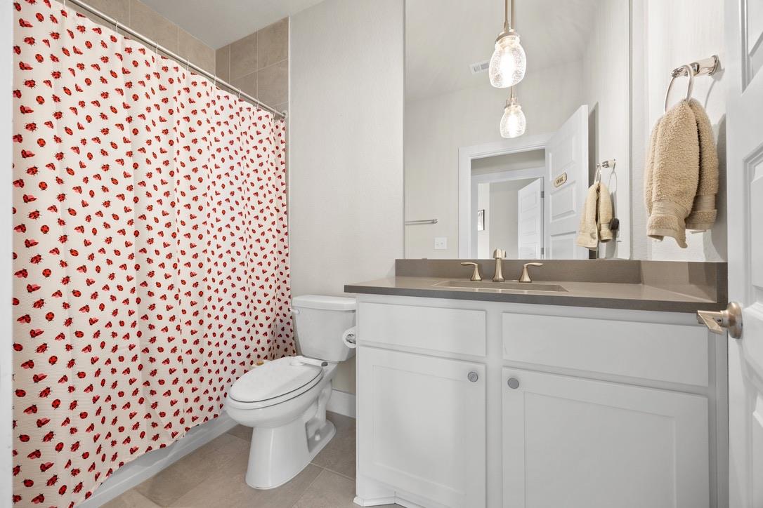 1409 COPPERFIELD WAY