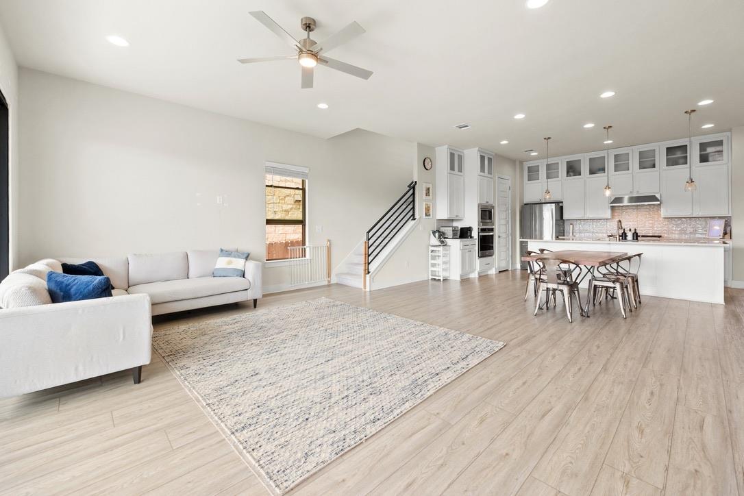 1409 COPPERFIELD WAY