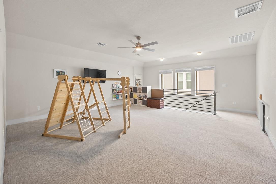 1409 COPPERFIELD WAY