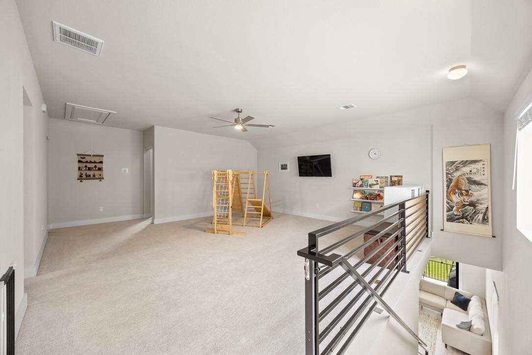 1409 COPPERFIELD WAY