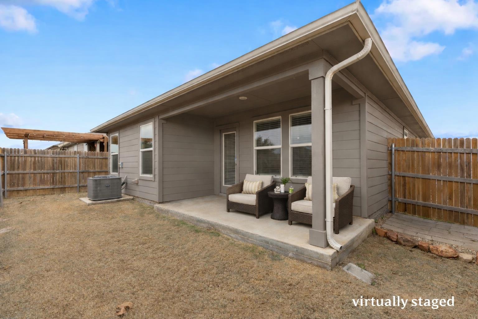 228 Skipping Stone LN