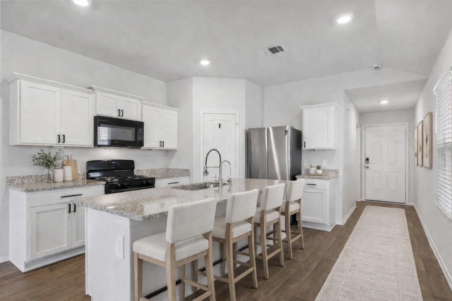 228 Skipping Stone LN