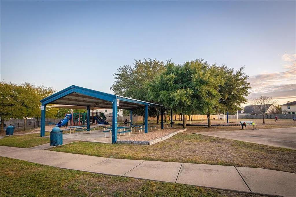 244 San Felipe DR