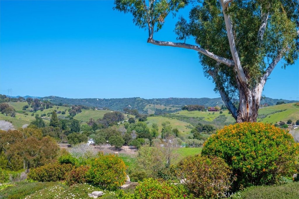 150 River View Drive