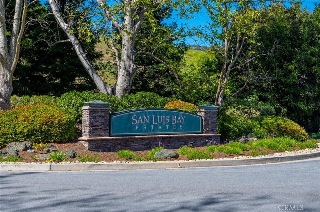 150 River View Drive