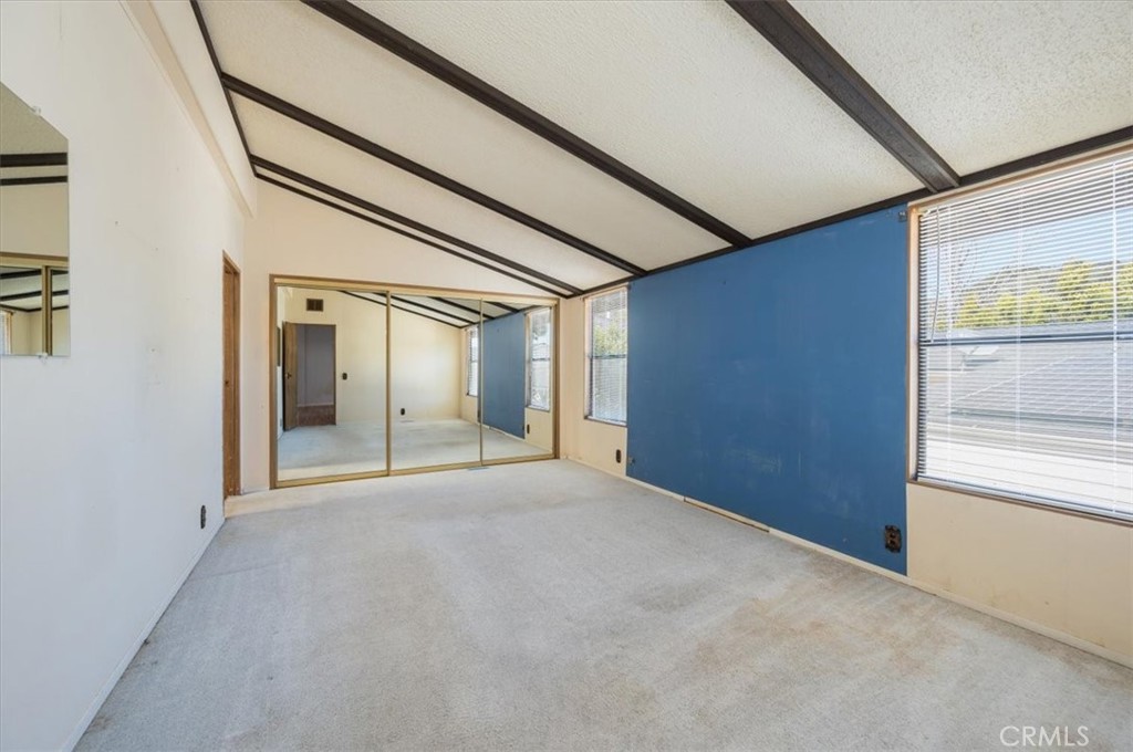 150 River View Drive