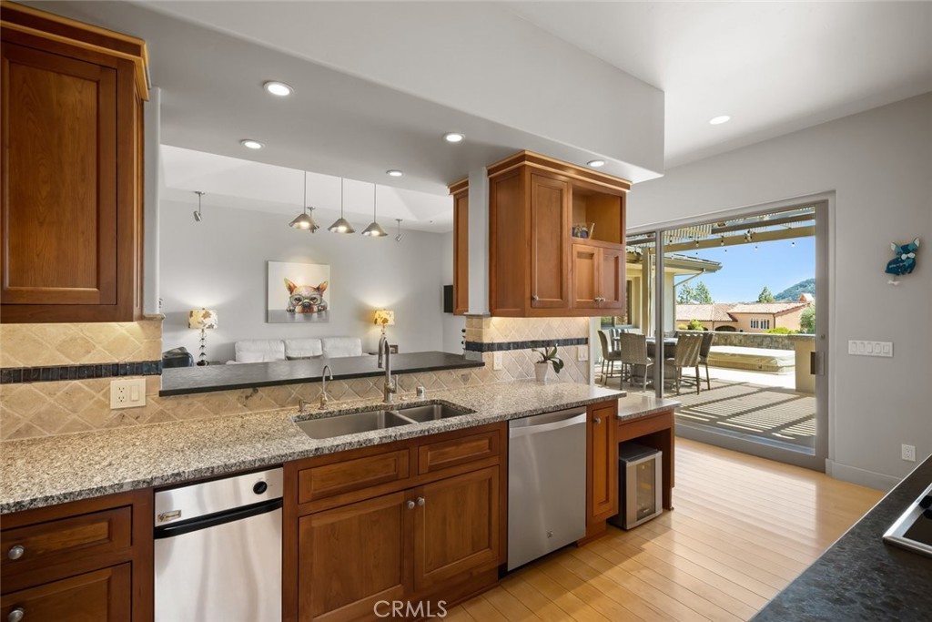 940 Pasatiempo Drive