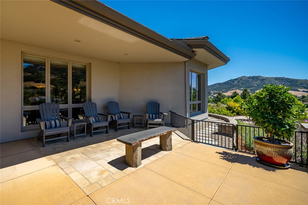 940 Pasatiempo Drive