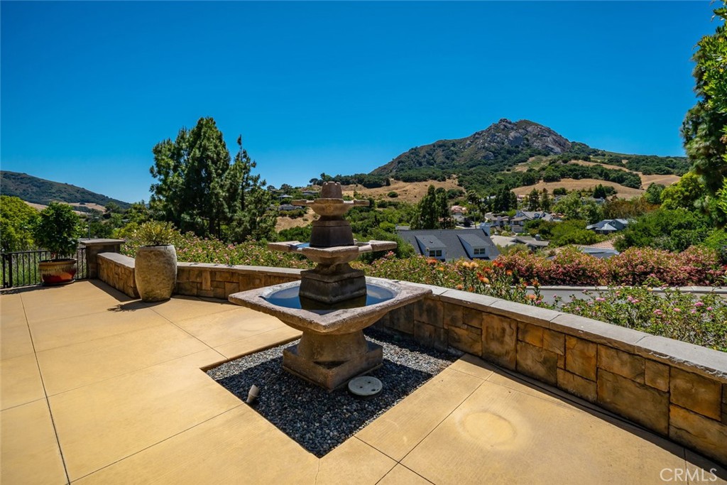 940 Pasatiempo Drive