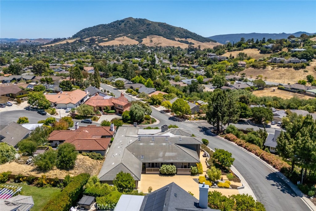 940 Pasatiempo Drive