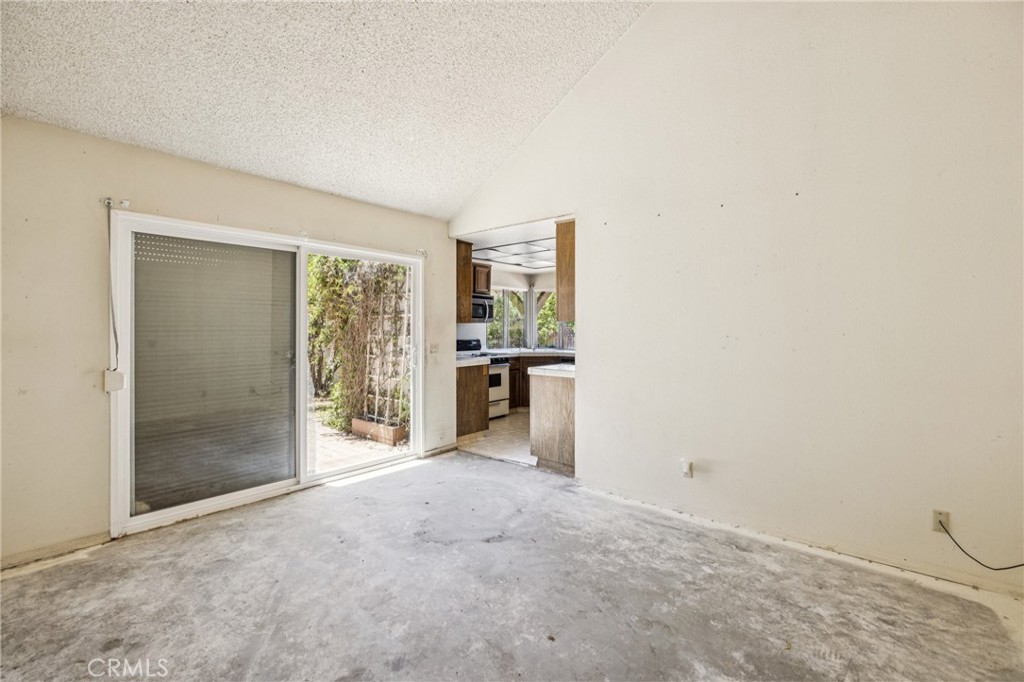 1272 Descanso Street