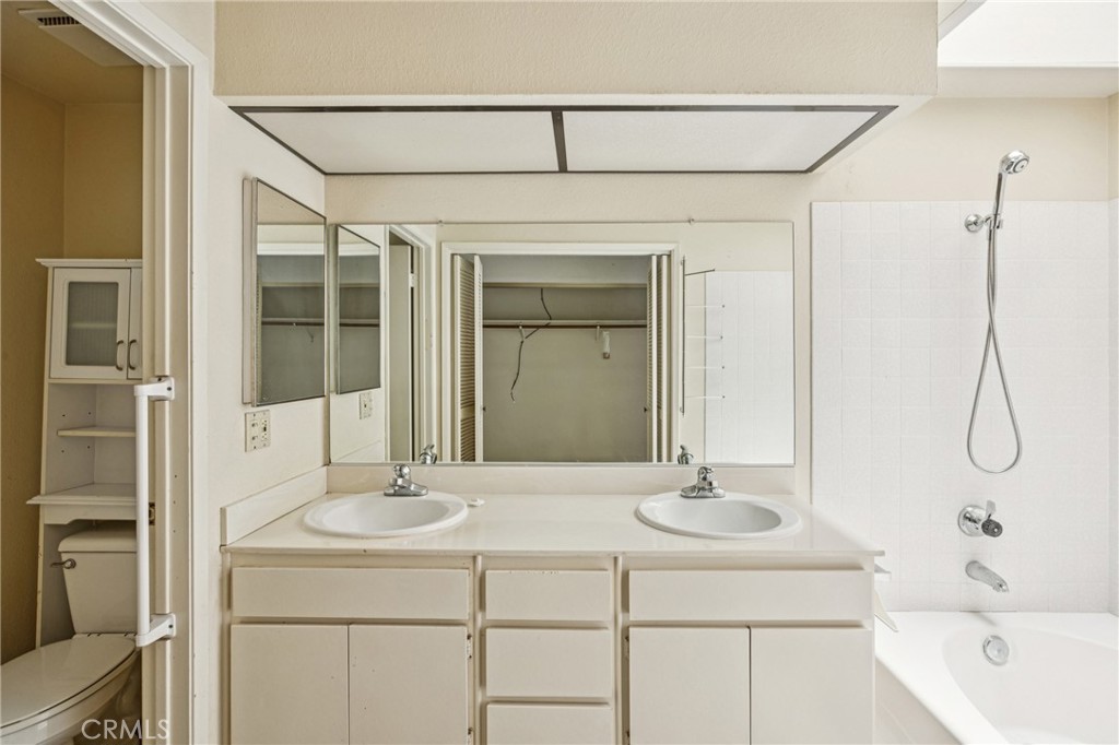 1272 Descanso Street