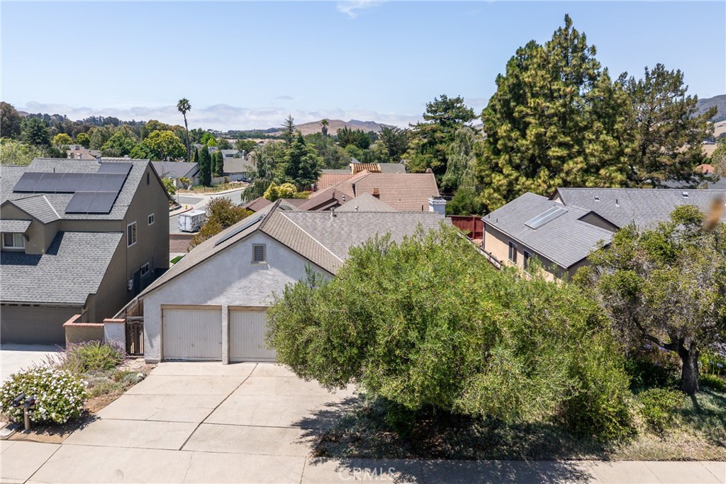 1272 Descanso Street