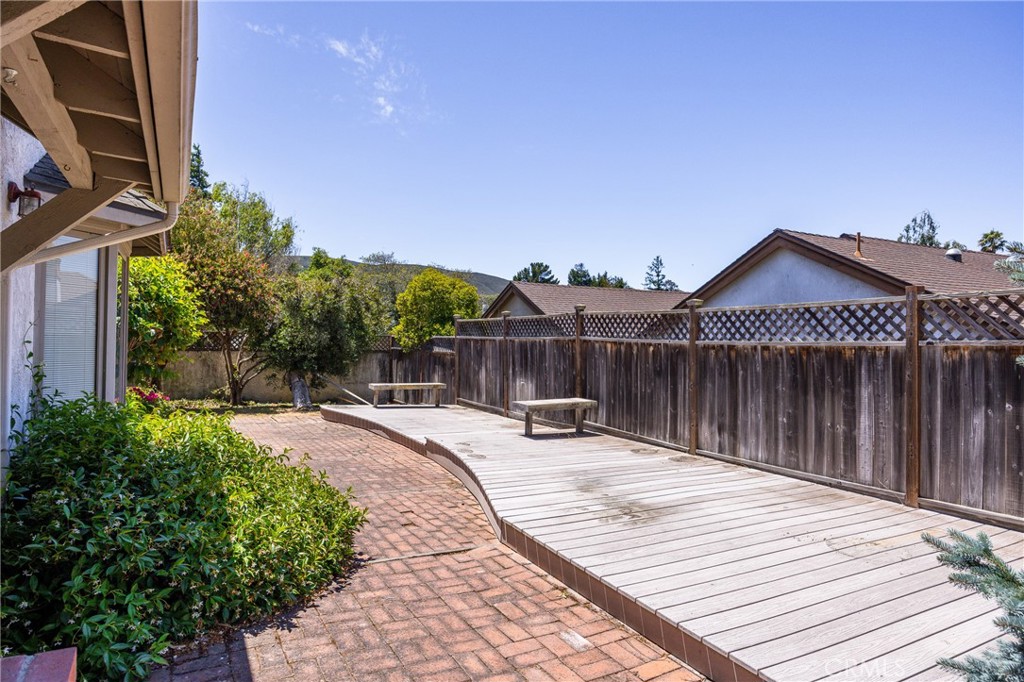 1272 Descanso Street