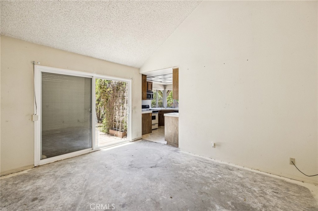 1272 Descanso Street