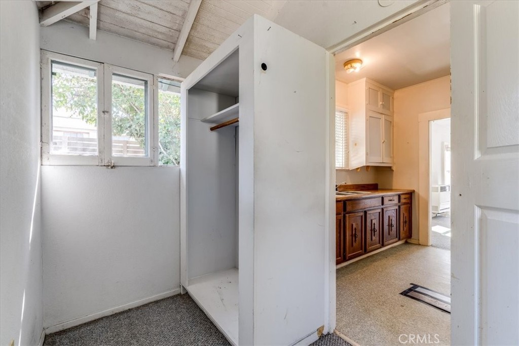 662 Osos Street