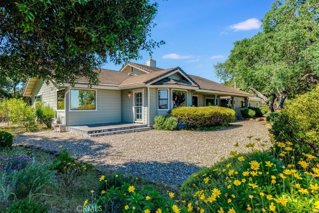 12405 Santa Ana
