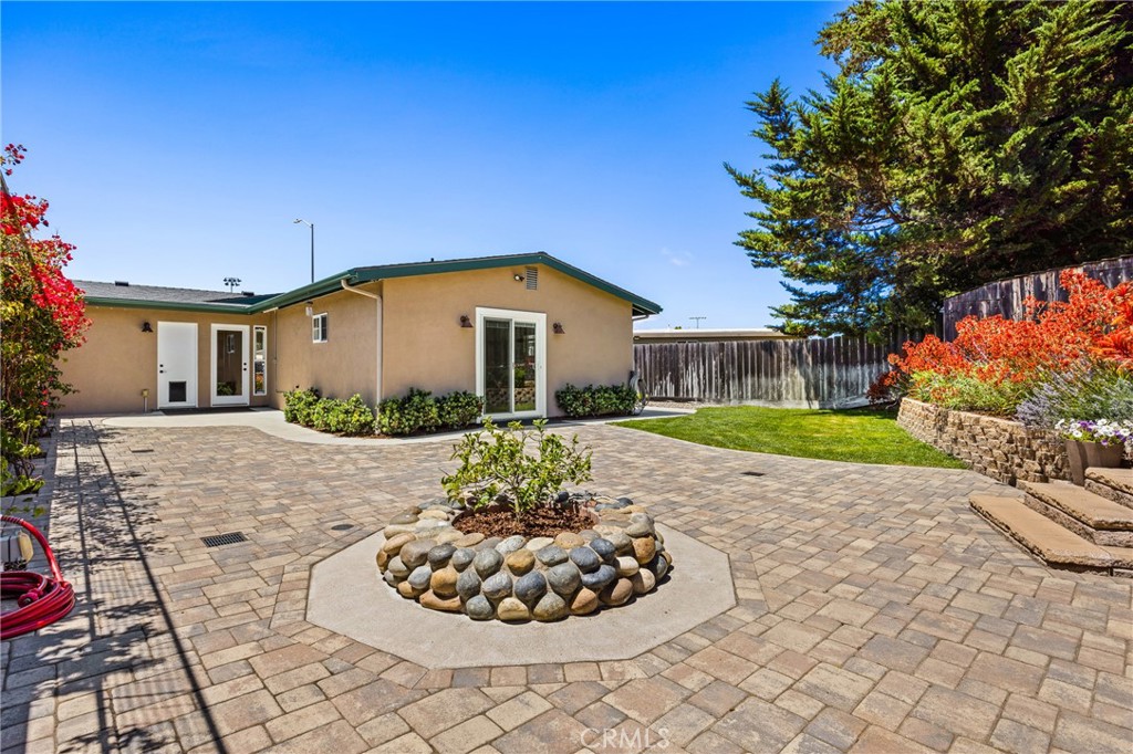 421 Golden West Place