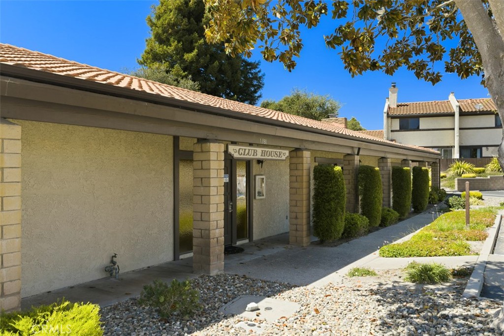 1097 Grieb Drive