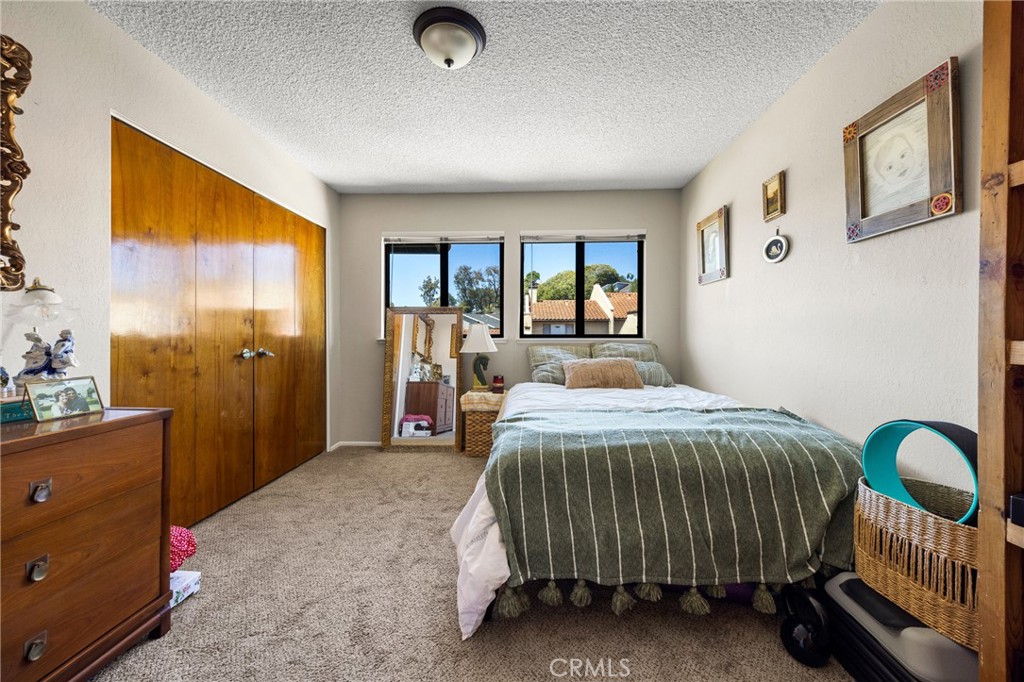 1095 Grieb Drive