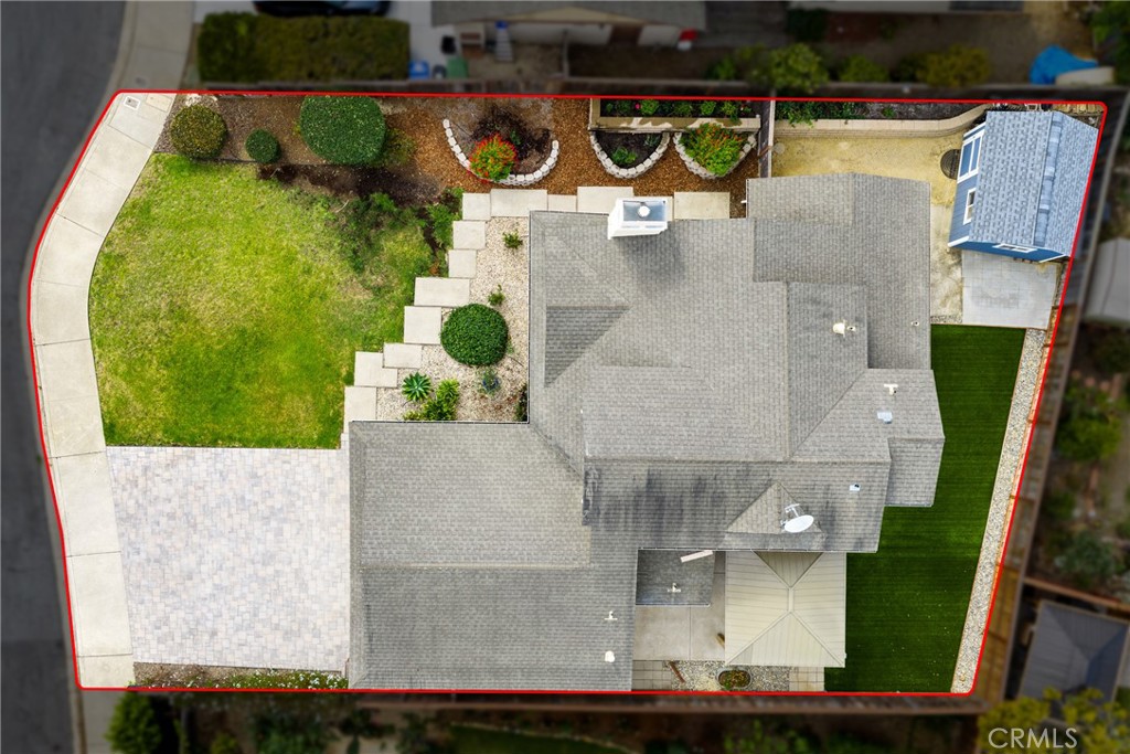 833 Escuela Court