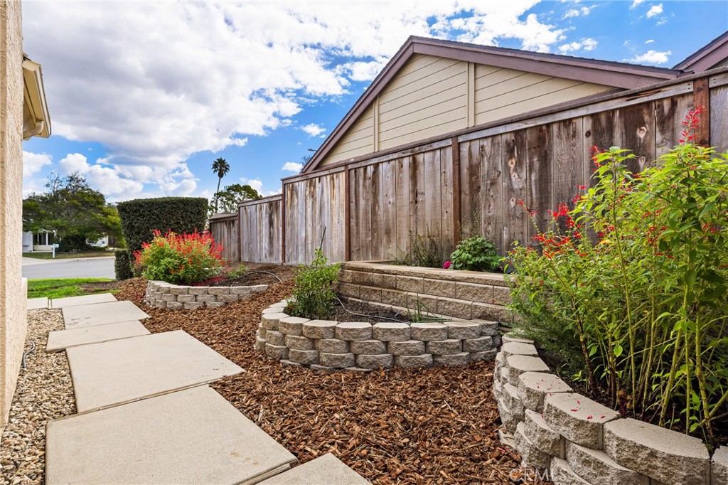 833 Escuela Court