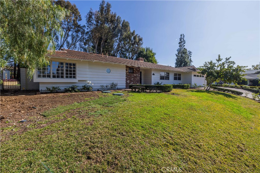 4712 Yorba Lane