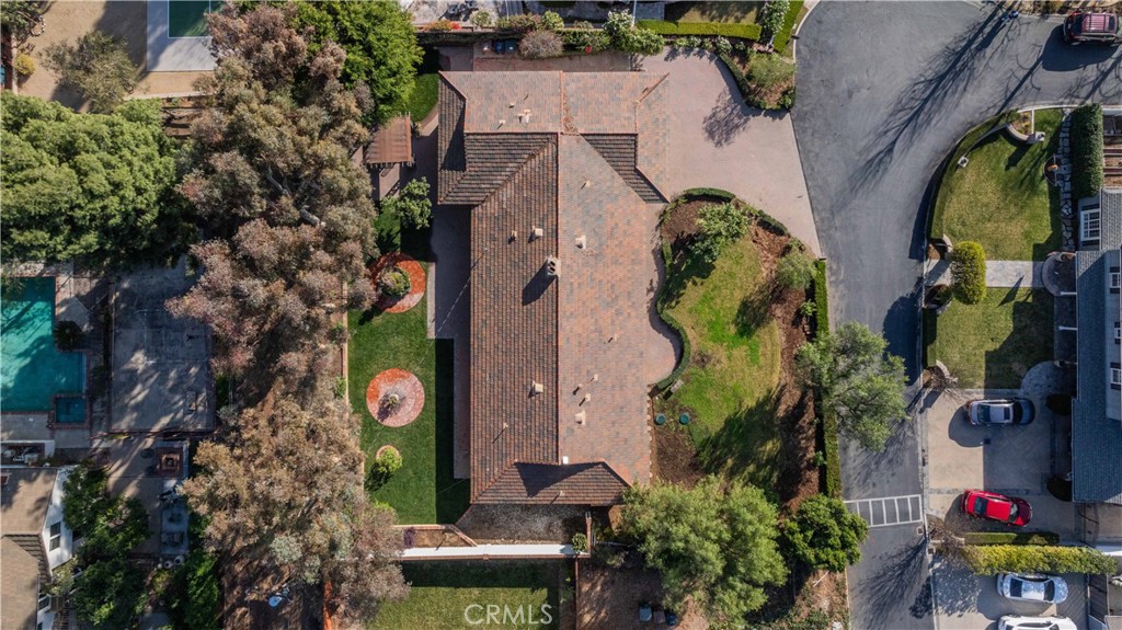 4712 Yorba Lane