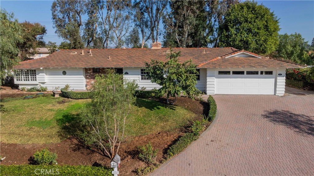 4712 Yorba Lane