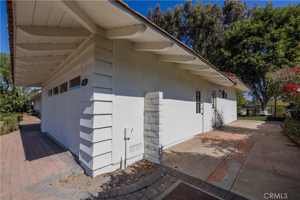 4712 Yorba Lane