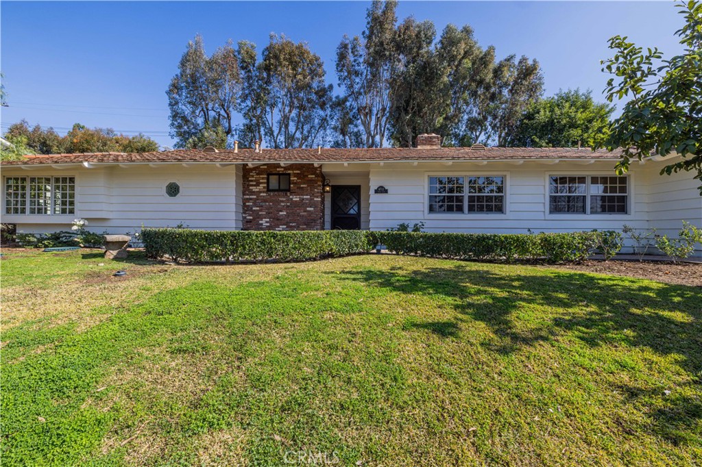 4712 Yorba Lane