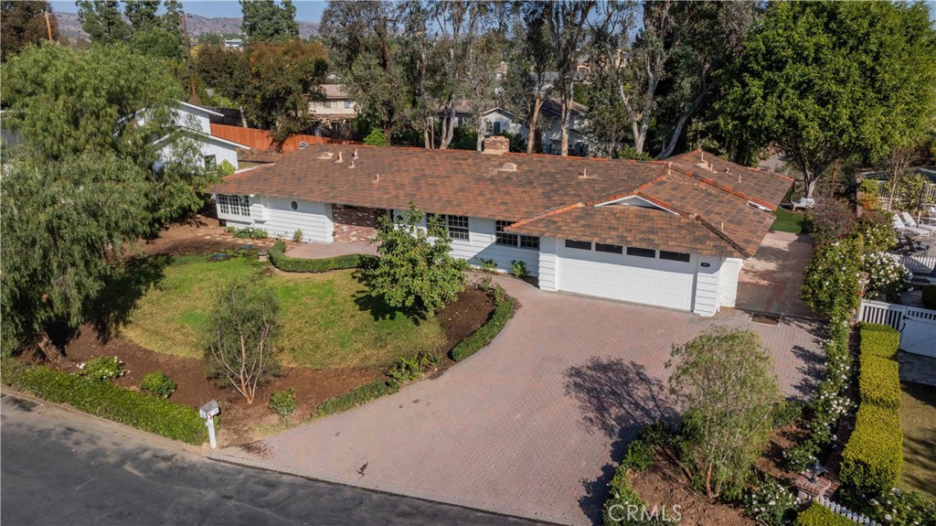 4712 Yorba Lane