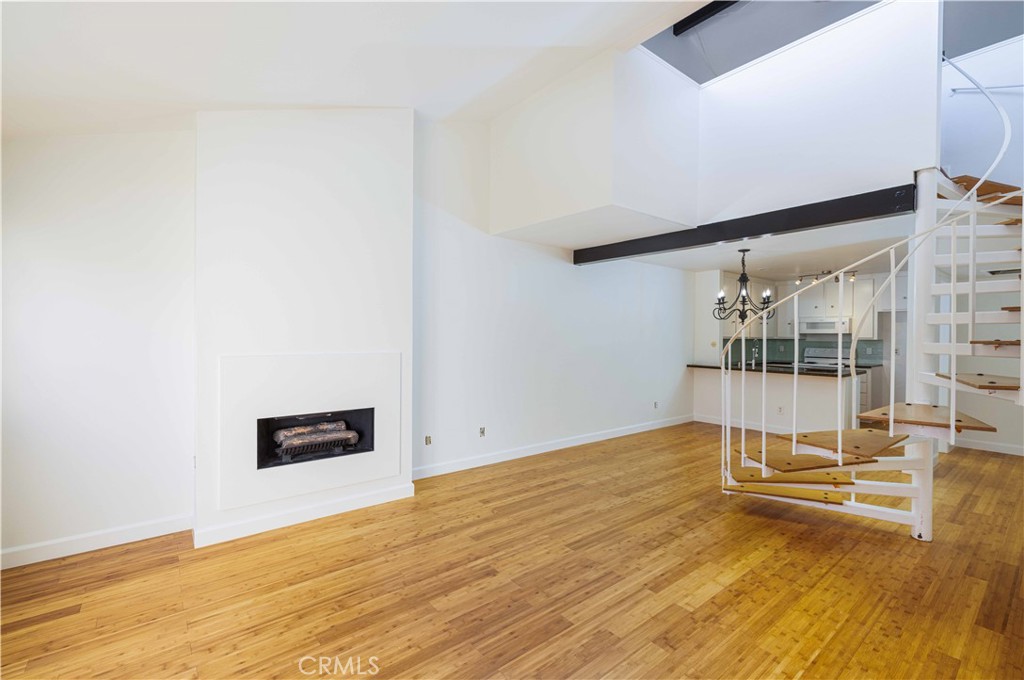 2900 Madison Avenue D16