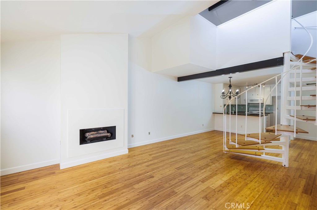 2900 Madison Avenue D16