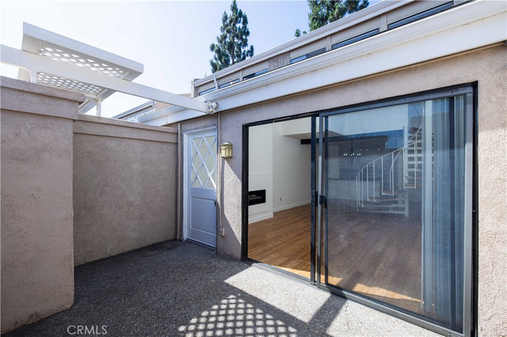 2900 Madison Avenue D16