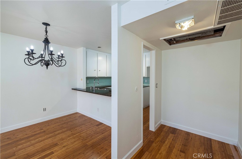 2900 Madison Avenue D16