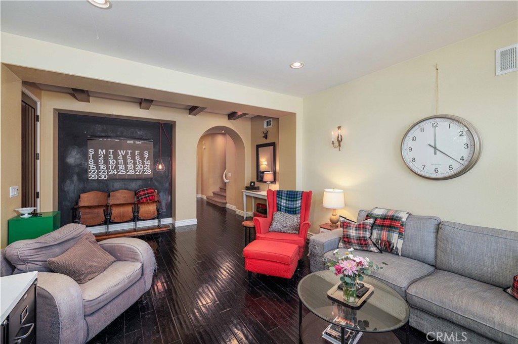 1759 Crebs Way