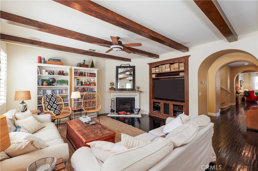 1759 Crebs Way