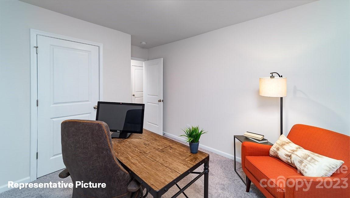 1278 37th Avenue Lane NE