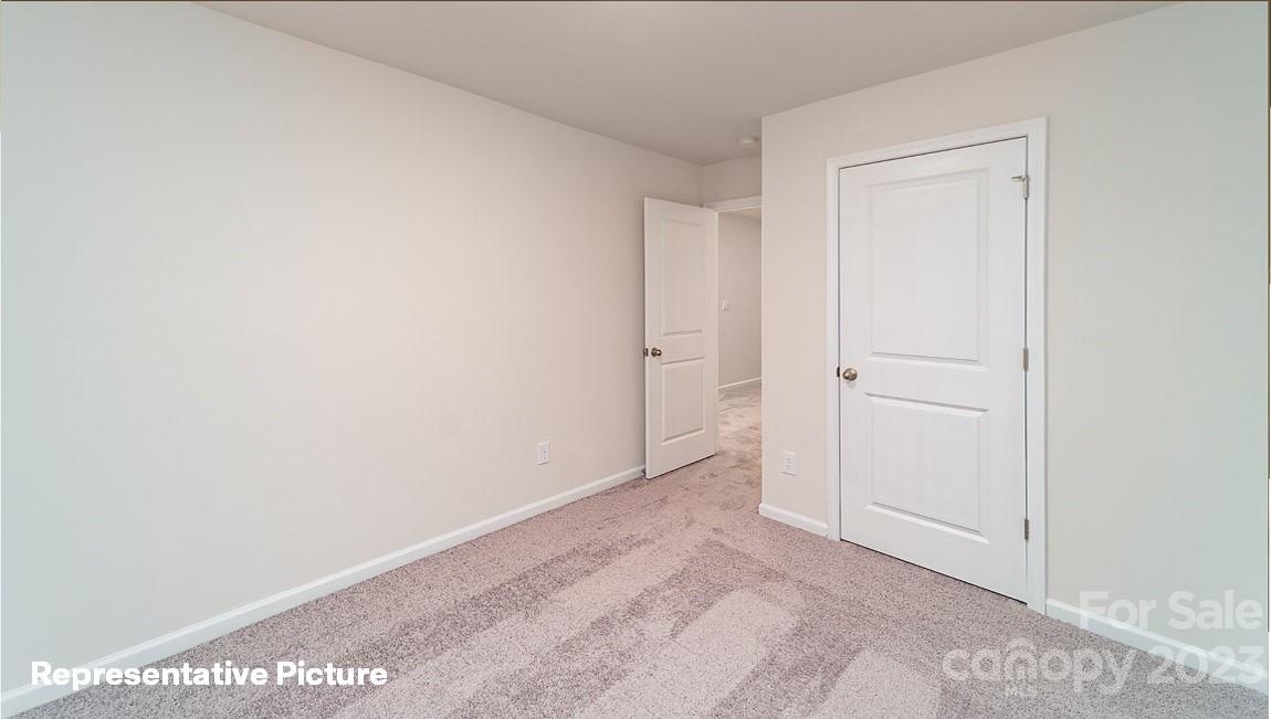 1278 37th Avenue Lane NE